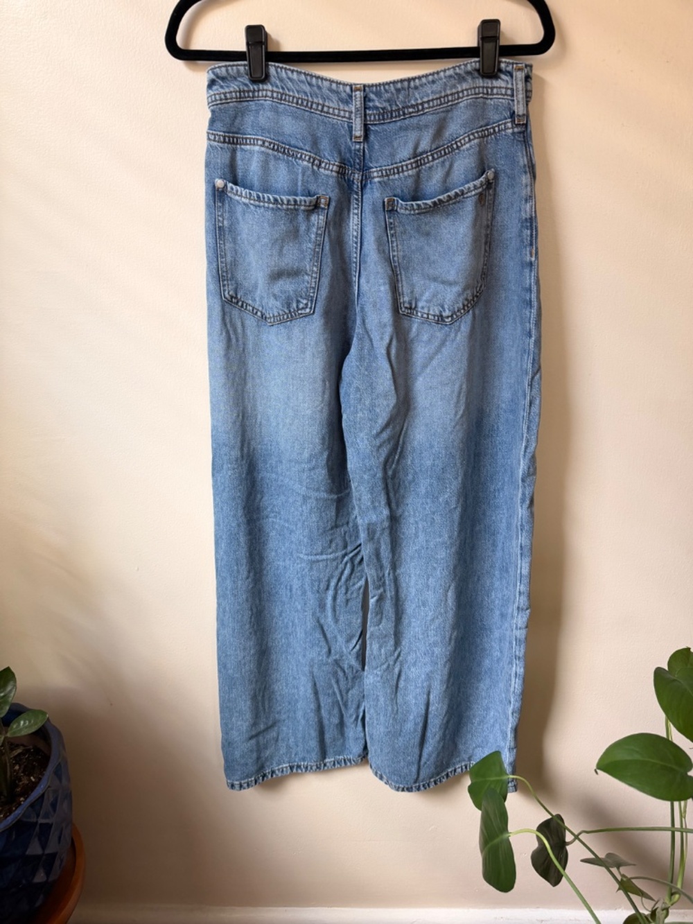Anthropologie Pilcro Mid Rise Wide Leg Jeans - Picture 4 of 6